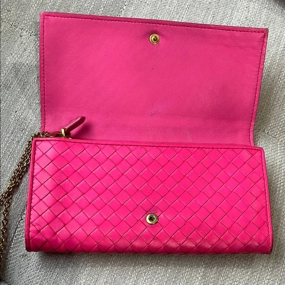 Bottega Venetta Pink wallet (chain for reference only) - Picture 5 of 8